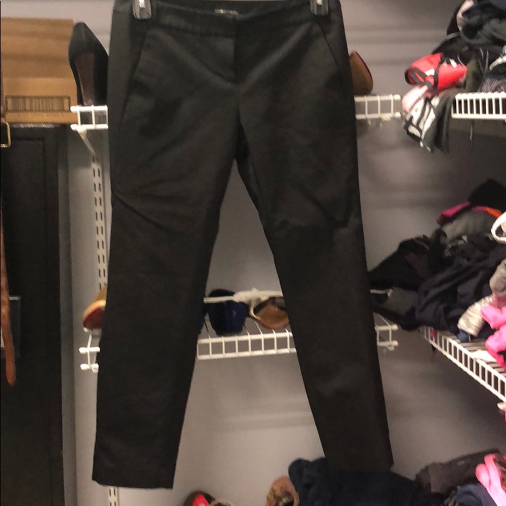 Black skinny leg trouser Amanda and Chelsea size 6